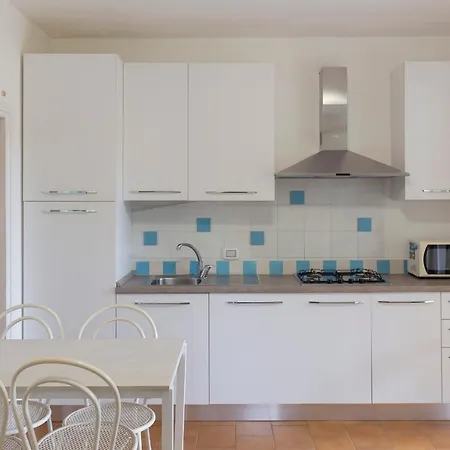Apartment Marea By Helloelba